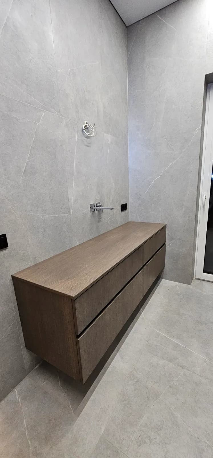 Timberwood — Bathrooms